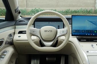 2026款海豹08 EV 905KM旗舰型