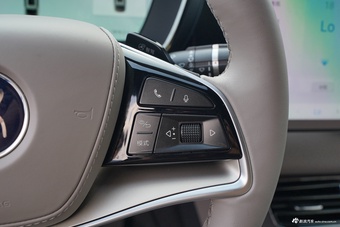 2025款汉EV智驾版 701KM激光雷达旗舰型