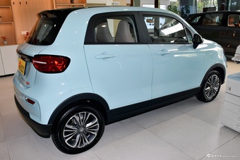 2025款零跑T03 403舒享版