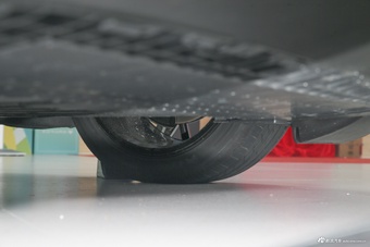 2026款极狐 阿尔法S5 1450 睿享版 200kW