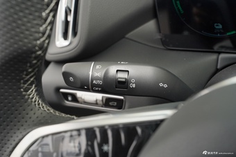 2025款红旗HS3 PHEV 125km 劲为 200万辆纪念版