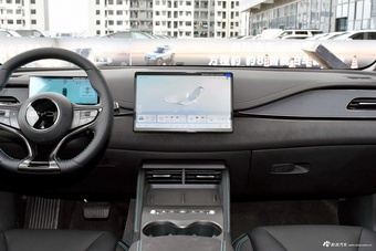 2025款海豹06DM-i 旅行版低配