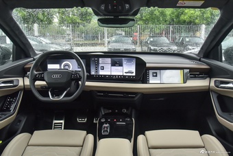 2025款奥迪Q6L e-tron  超长续航版图片