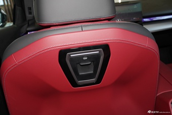 2026款宝马i5 eDrive 40L M运动套装