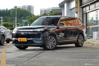 2025款吉利银河M9 210km 四驱领航版