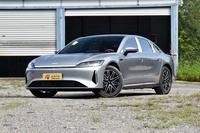 2025款风云A9L 260超长续航尊贵版