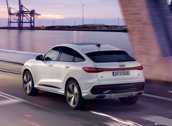 2025款奥迪Q5混动 Sportback e-hybrid quattro 官图