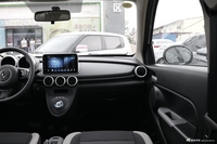 2022款欧拉黑猫301km 基础型