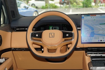 2025款ZEEKR 9X Ultra版