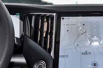 2024款红旗HS7 PHEV 2.0T四驱旗畅版 6座