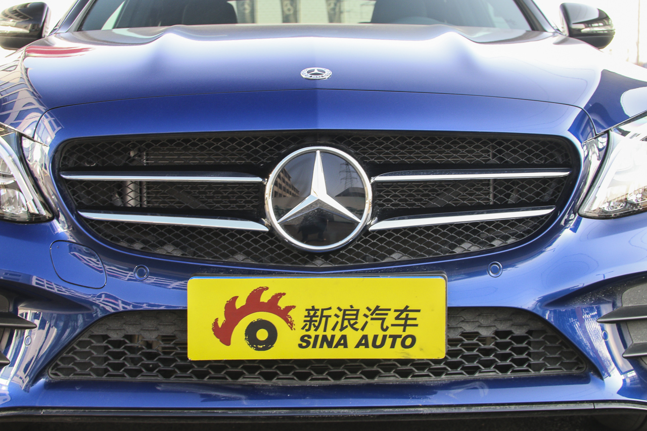 2020款奔驰C级C 260 1.5T自动运动版