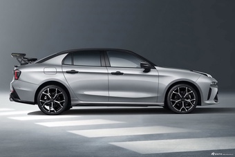 2026款领克03 大尾翼版 官图