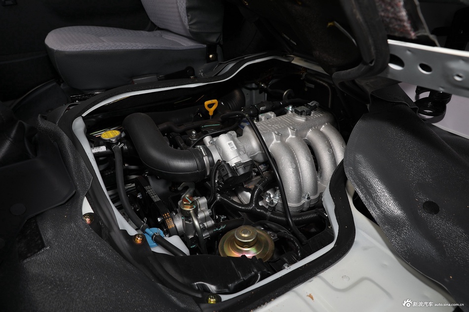 2021款金威2.2L手动捷运厢货高顶V22H