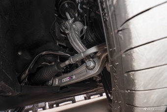 2026款奥迪A6L 45 TFSI 臻选动感型