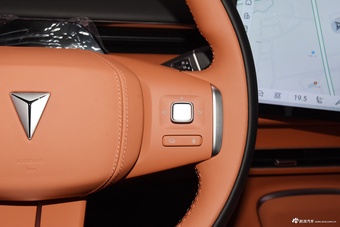 2025款深蓝S07 215Max 深蓝智驾AD PRO增程版