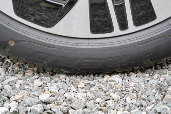 2025款奔驰E级改款 E 300 L 豪华型