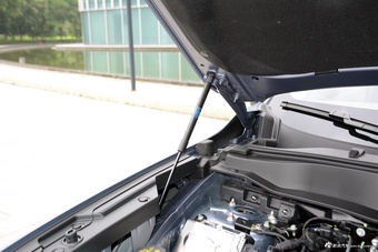 2026款哈弗大狗 1.5T DCT边牧版雾隐蓝