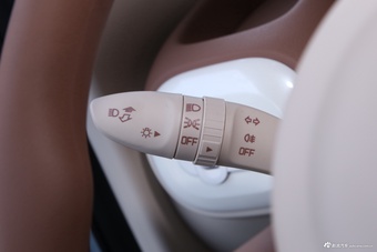 2026款奔腾小马222km 闪耀马