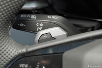 2026款一汽奥迪A5L 2.0T 运动版 Plus