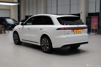 2026款理想L8 Ultra