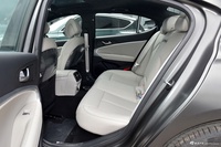 2023款捷尼赛思G70 2.0T 四驱豪华型