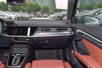 2026款奥迪A3L Limousine 35TFSI 飞驰尊享型