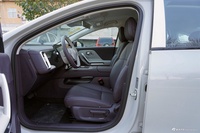 2025款零跑B01 430舒享版