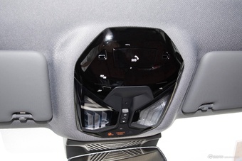 2024款宝马5系 530Li 领先型 M运动套装