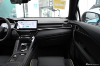 2024款领克06 Remix 1.5T 劲Halo