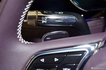 2024款欧陆 4.0T GT V8 雅度版