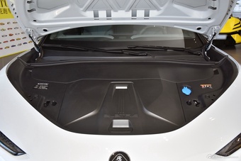 2025款ELETRE 600 豪华版图片