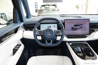 2024款ZEEKR 009 六座行政版四驱