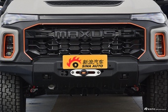 2022款上汽大通MAXUS T90 2.0T柴油自动四驱上汽牛·魔王标箱