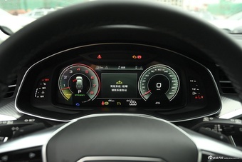 2025款奥迪A6 allroad quattro 55 TFSI