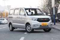 2021款五菱宏光V 1.5L改款劲享版LAR