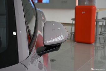 2024款乐道L60 85kwh 后驱版