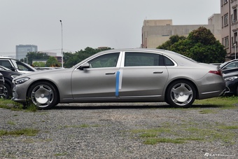 2025款迈巴赫S级 S 680 4MATIC