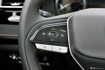 2025款长安CS75 PRO 1.5T 舒适型 5座