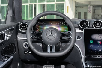 2026款奔驰C级 C 200 L 运动版