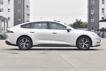 2026款长安启源A06 纯电版 630激光Ultra