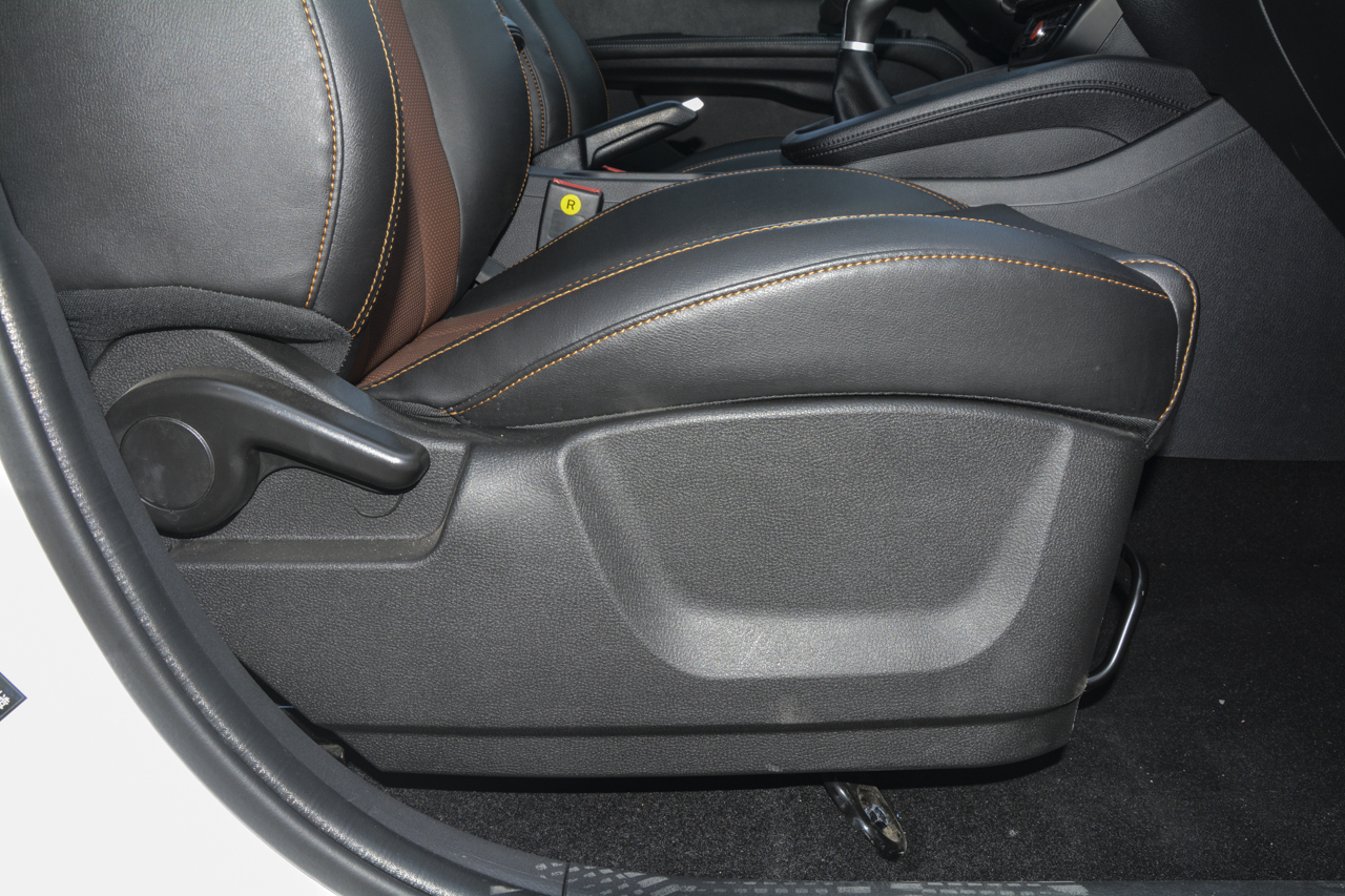 2019款斯威X7 1.8L手动舒适版7座