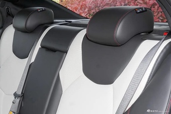 2023款凯迪拉克CT5 28T 铂金型