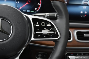  2020款奔驰GLS级3.0T 450 4MATIC豪华型