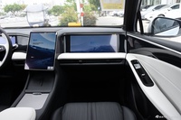 2024款银河L7 龙腾版 1.5T 115km MAX