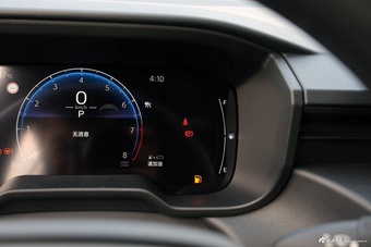 2026款卡罗拉锐放 2.0L 先锋版