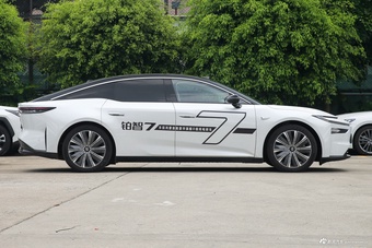 2026款铂智7 710 Ultra激光雷达版