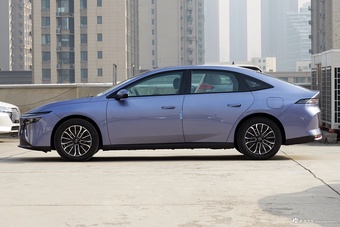 2026款日产N6 180 Pro