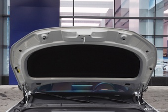 2024款深蓝S05 510Ultra 纯电版