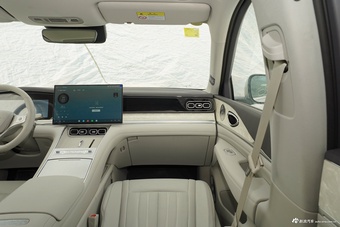 2026款海狮08 EV 800KM 5座 四驱旗舰型