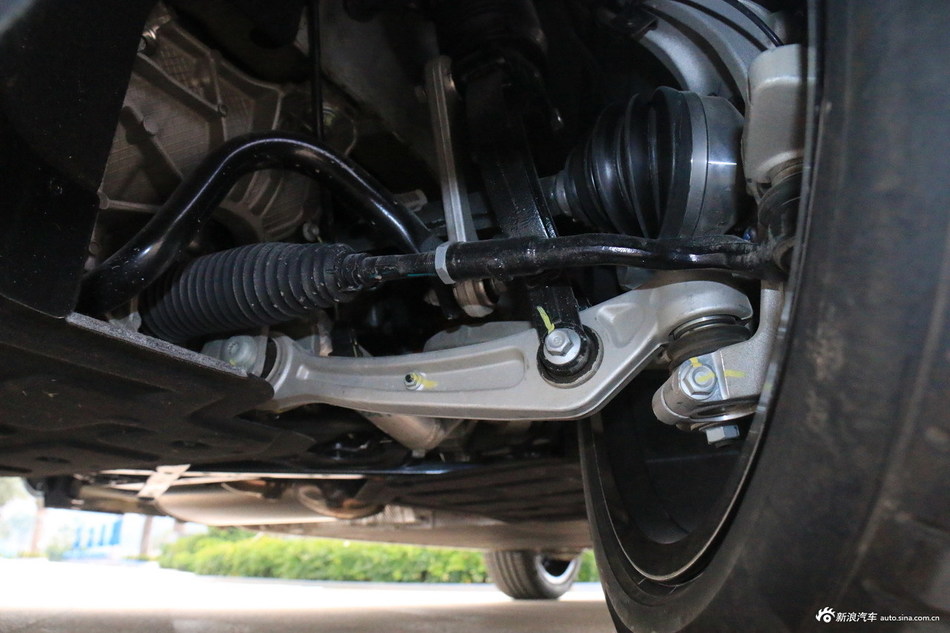 2021款岚图FREE 增程版